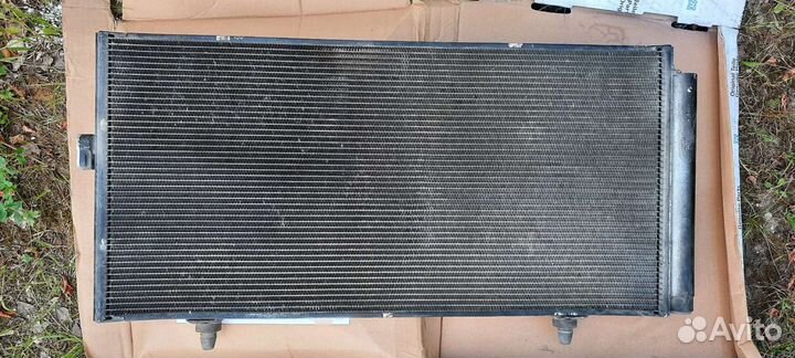 Радиатор кондиционера Subaru