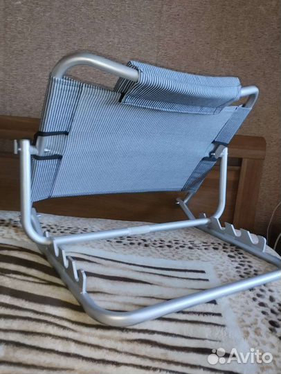 Подставка под спину (опора, упор, подголовник)