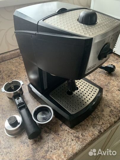 Кофеварка Delonghi ес 155 рожковая