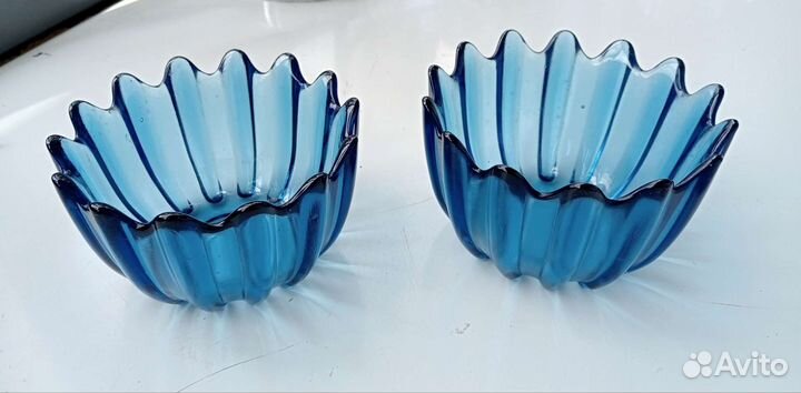 Вазочки синее стекло