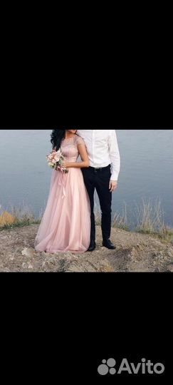 Вечернее платье