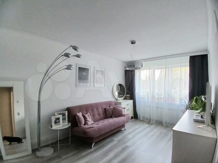 3-к. квартира, 72 м², 1/9 эт.