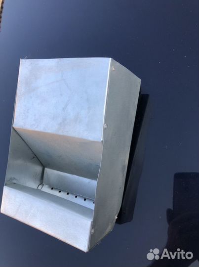 Кормушка для кроликов