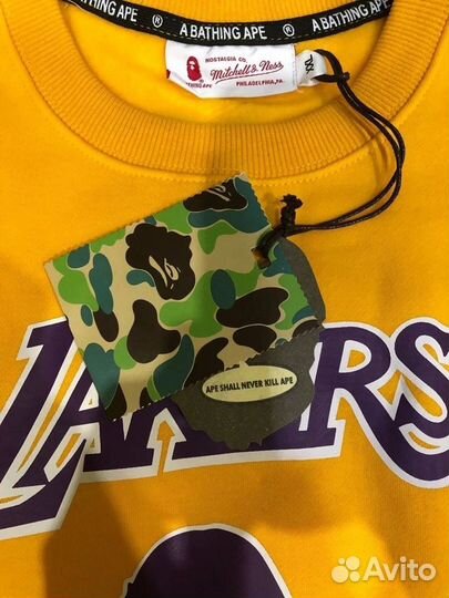 Свитшот Bape NBA Lakers + Брелок