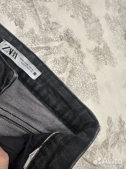 Джинсы zara