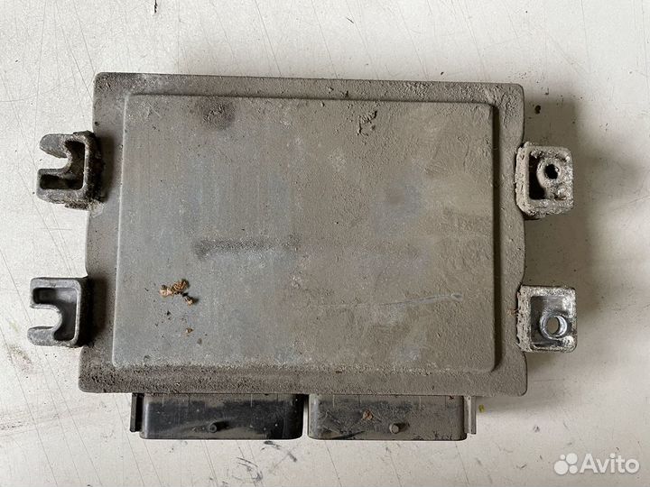 Блок управления двигателем Renault Symbol 1999-200