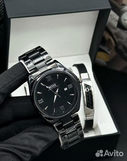 Мужские часы и браслет Hugo Boss подарочный набор