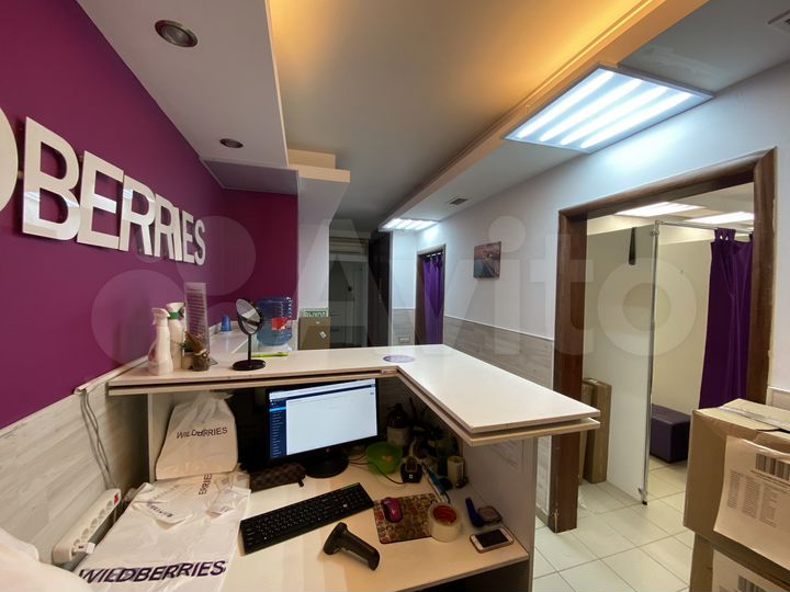 Продажа 84квм торг. пом. Боровское ш., 20