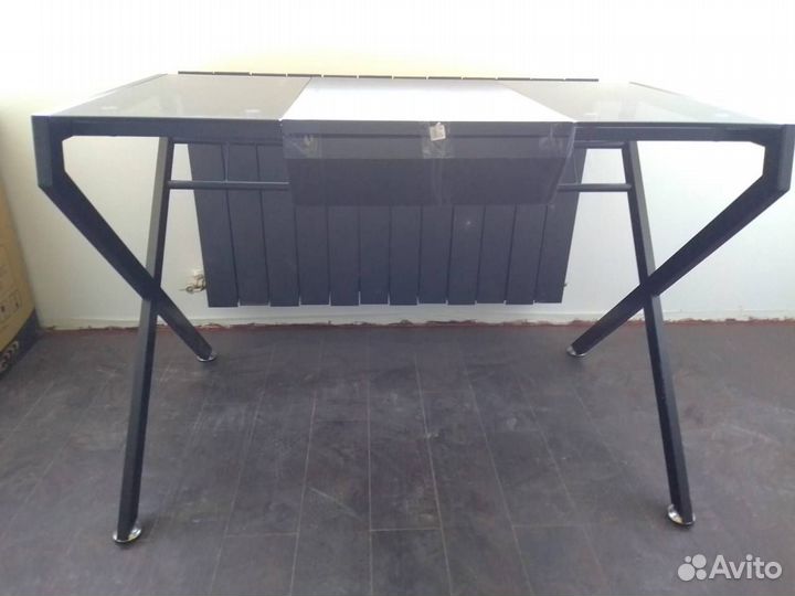 Стол компьютерный Agat