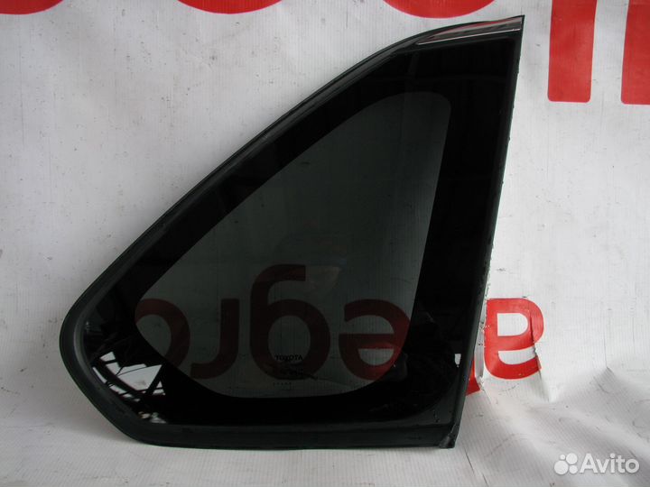 Toyota Rav 4 Форточка в заднее правое крыло 2018+