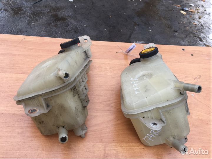 Расширительный Бачок Toyota Auris Тойота Аурис