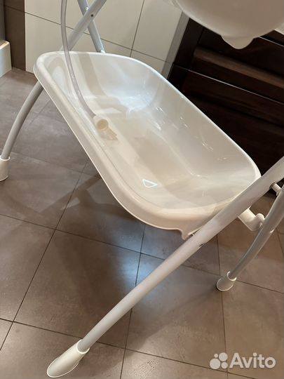 Пеленальный столик с ванночкой cam