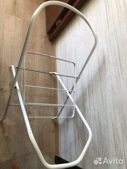 Подставка под ванночку универсальная