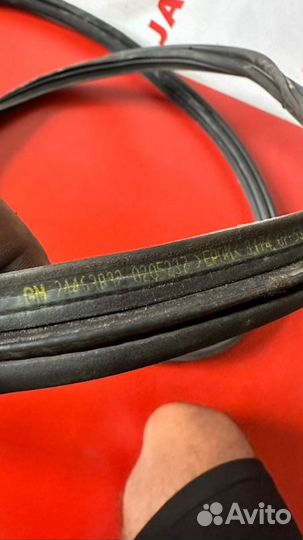 Резинка багажника Opel Astra H 1.6 Z16XEP 2007