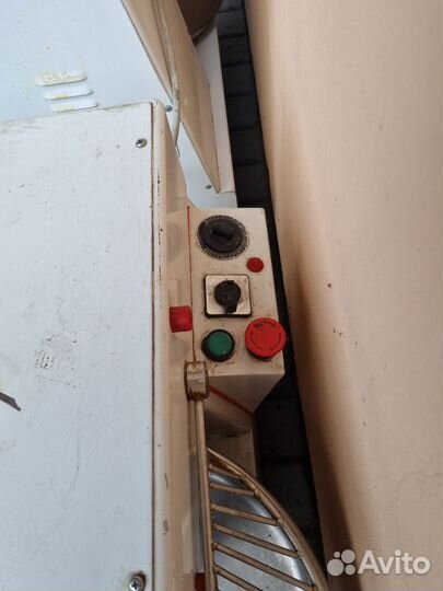 Тестомес спиральный 20 литров