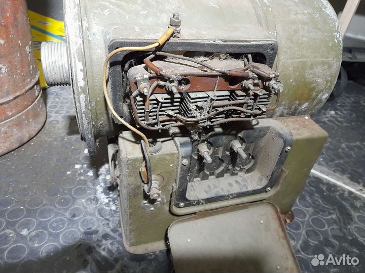 Генератор бензиновый