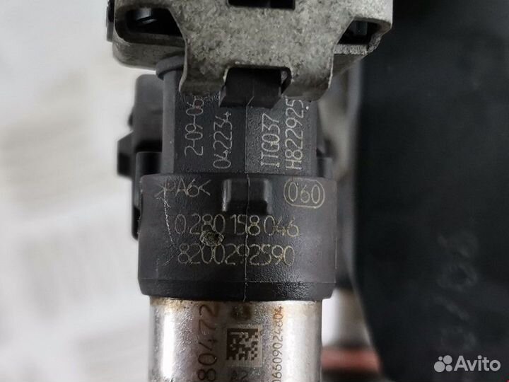 Форсунка Renault Clio 2 2-й рест. 2006 7701061008