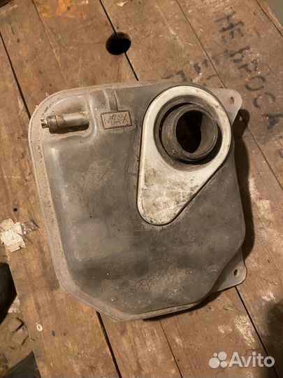 Расширительный бачок ауди 100