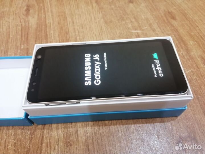Samsung Galaxy J6 (2018), 4/64 ГБ