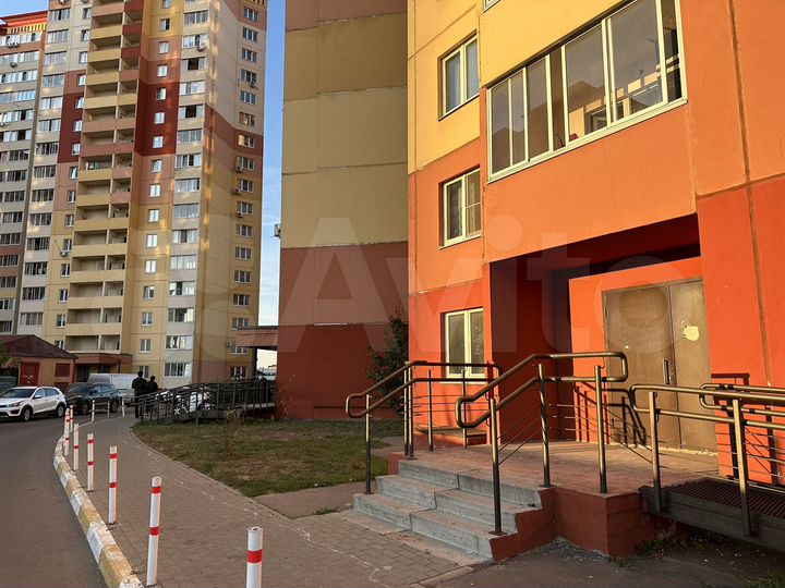 Общепит, 80 м²