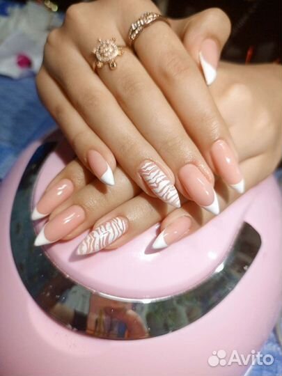 Наращивание ногтей