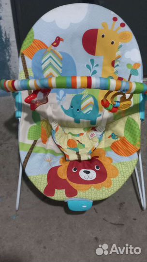 Шезлонг качалка с музыкой и вибро