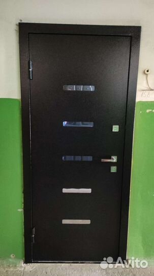 Дверь входная железная