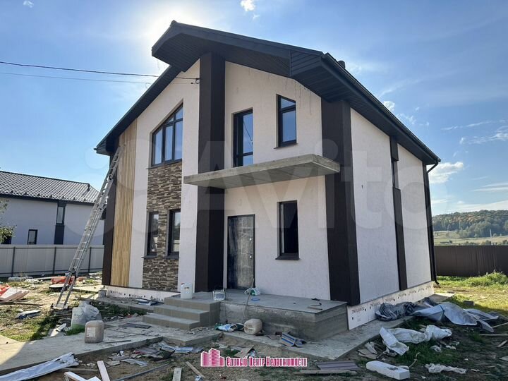 Дом 160 м² на участке 7,5 сот.