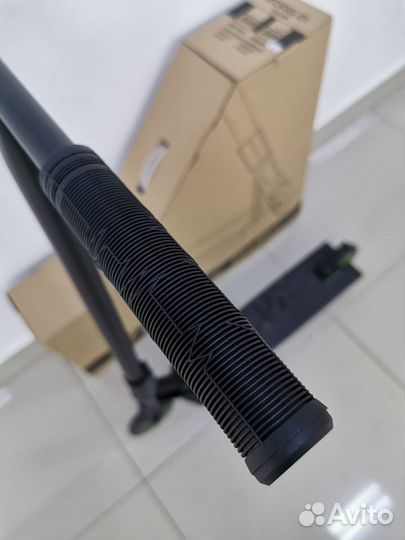 Самокат трюковой Tech Team Zorg 21 Green Новый