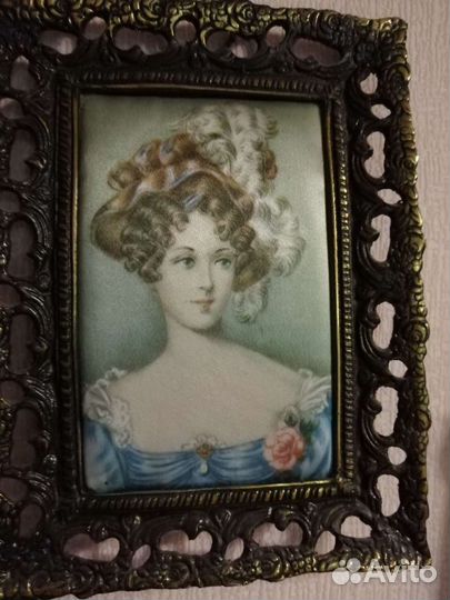 Плакетка на стену