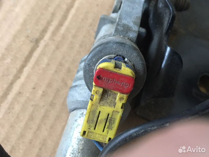 Замок ремня безопасности Renault Kangoo 2 (2988)