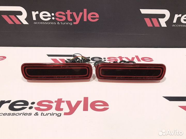 Фонари в задний бампер Cygnus / LX 470 Неон