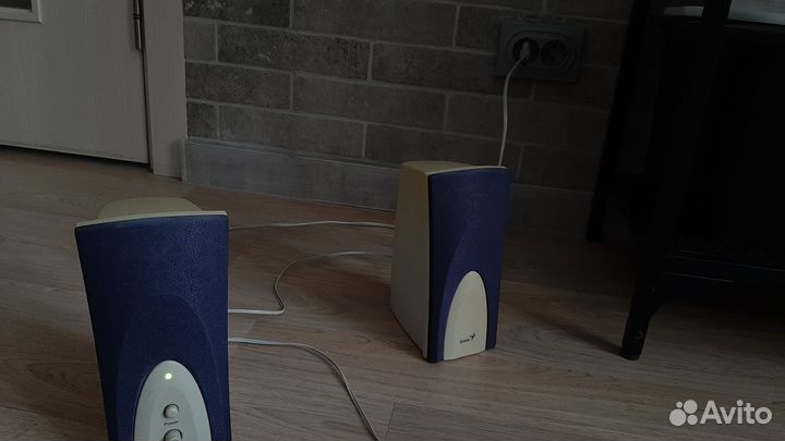 Компьютерные колонки Genius SP-K06