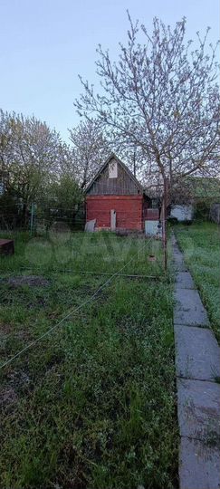 Дача 20 м² на участке 5 сот.