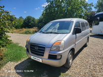 Hyundai H-1 2.5 MT, 2006, 450 000 км, с пробегом, цена 650 000 руб.