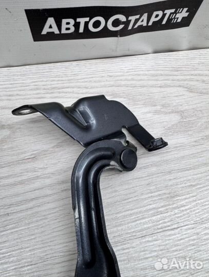 Петля капота Mazda 3 BK Z6 2008