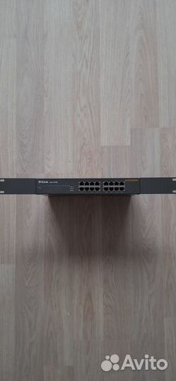 Коммутатор D-link DES-1016D