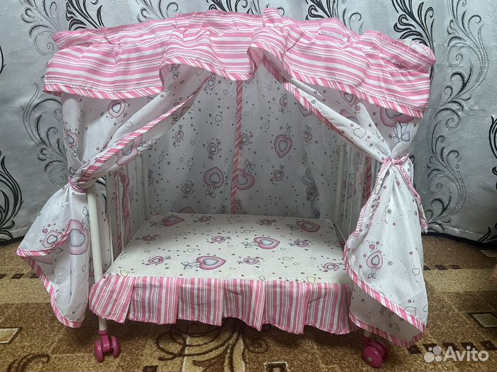 Кровать для кукол