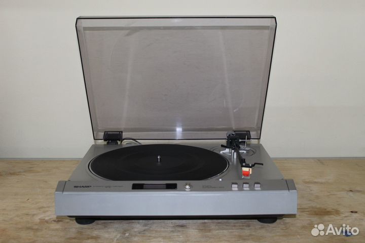 Виниловый проигрыватель Sharp RP-30