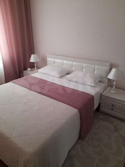 2-к. квартира, 52 м², 8/10 эт.