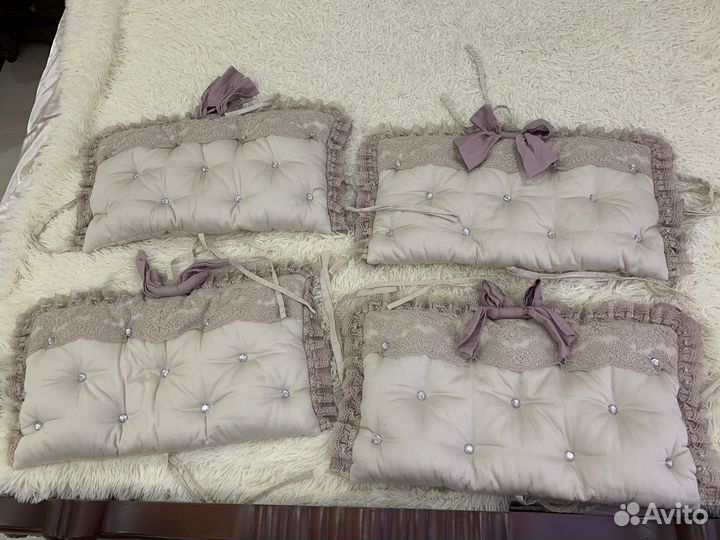 Бортики на кровать