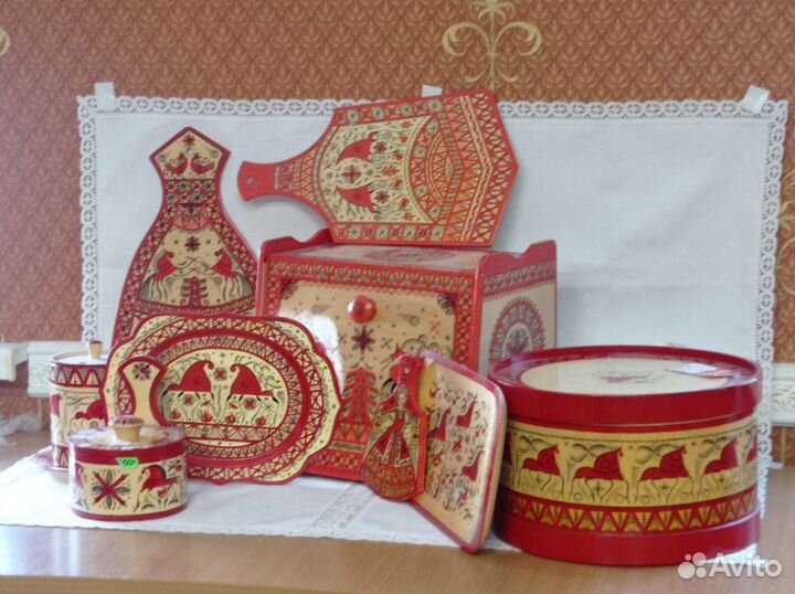 Хлебница деревянная, доски расписные