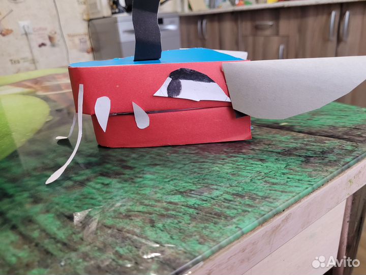 Дракон на руку, Чит. Опис