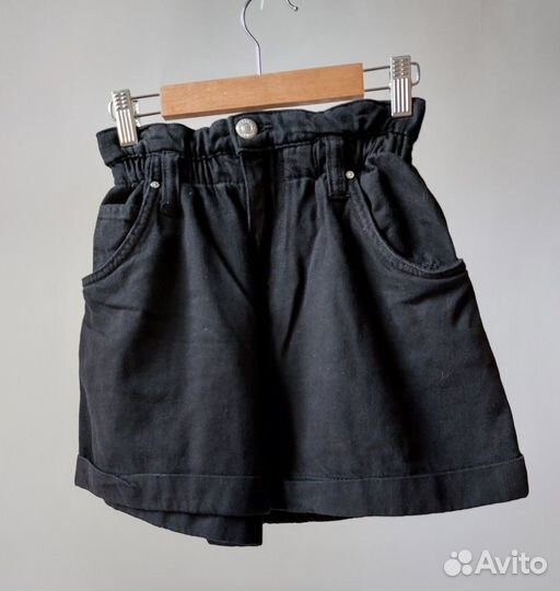 Шорты Bershka, 32