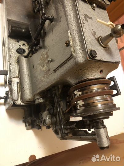 Петельная машина