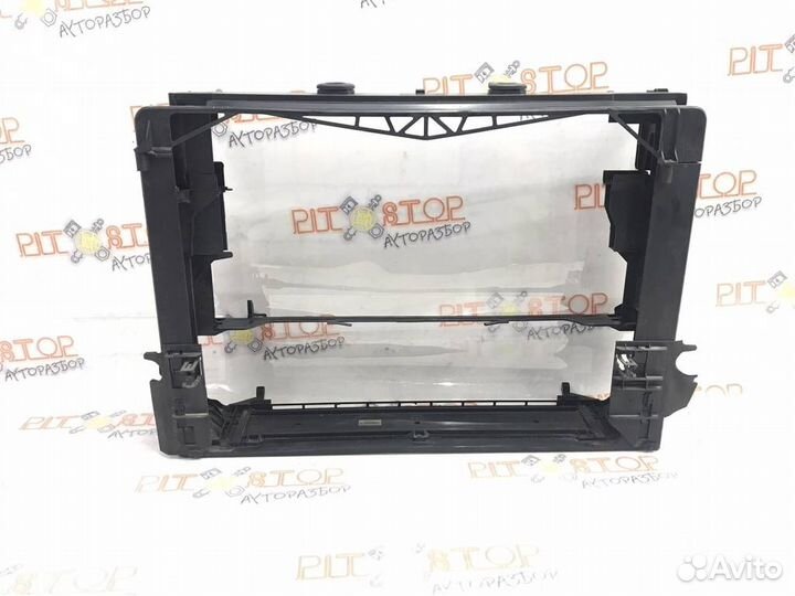 Рамка радиатора BMW 5-серия F10/F11 2009