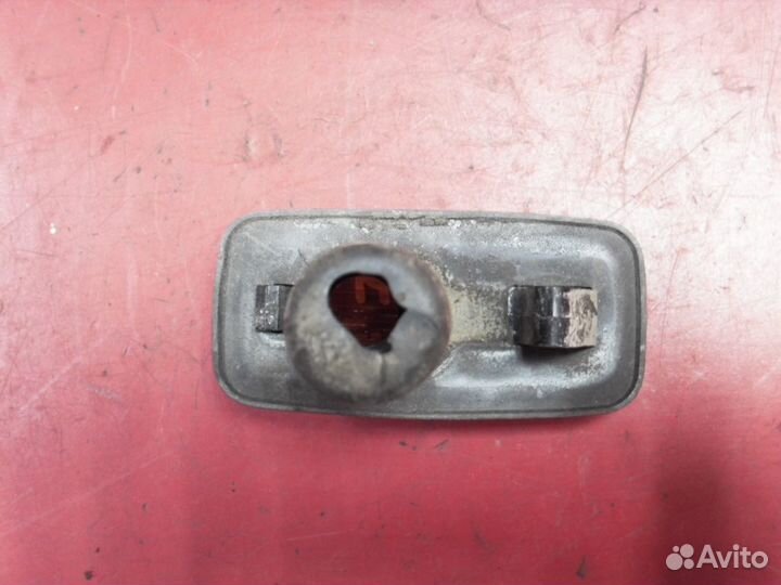 Повторитель поворота 11180372601000 Chevrolet niva