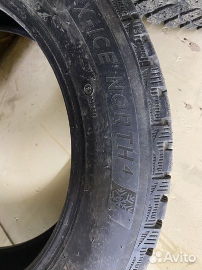 Michelin X-Ice North 4 SUV 215/60 R17 100T