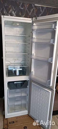 Двухкамерный холодильник beko 2 м
