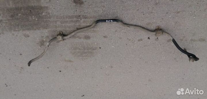 Стабилизатор поперечный Mitsubishi Carisma